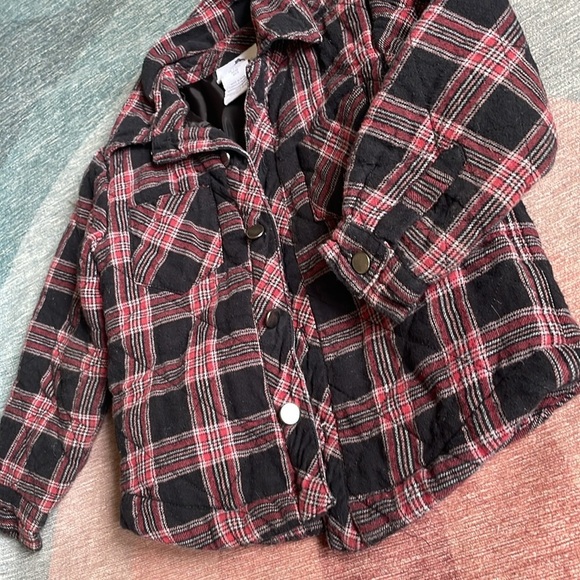 Tommy Bahama Red and Black Plaid Shacket Boy - Picture 7 of 7